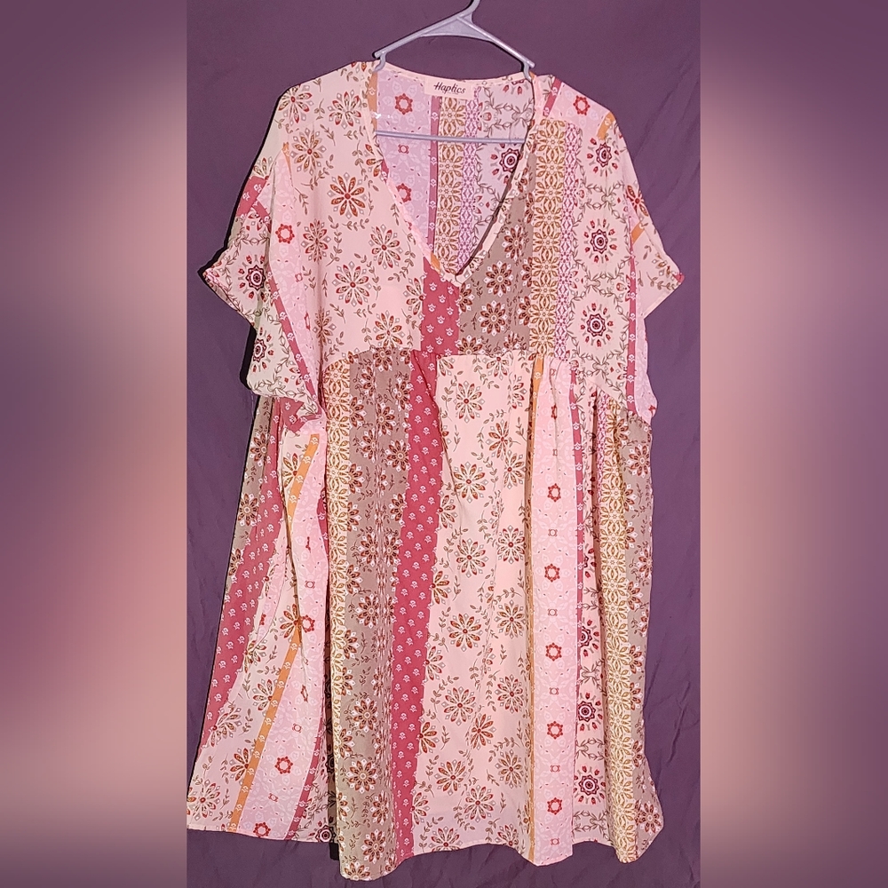 Haptics Size 3x Short Floral Dress